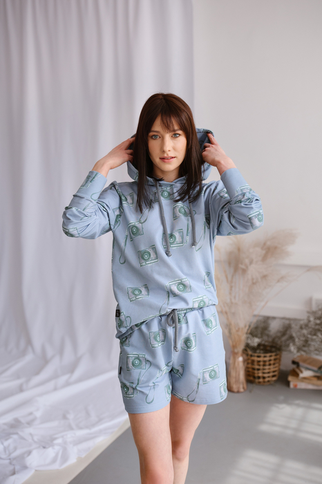 0141-22 WOMAN HOODIE / BLUE  CAMERA 