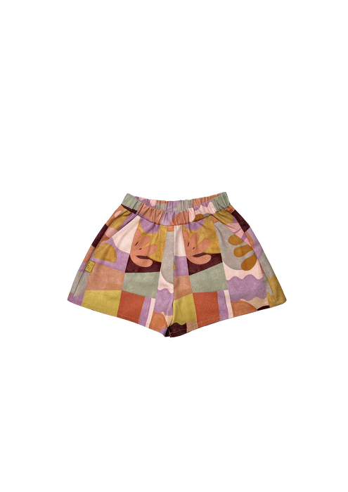 042-25 SHORTS ARTIST PATTERN - WARM SHADES 
