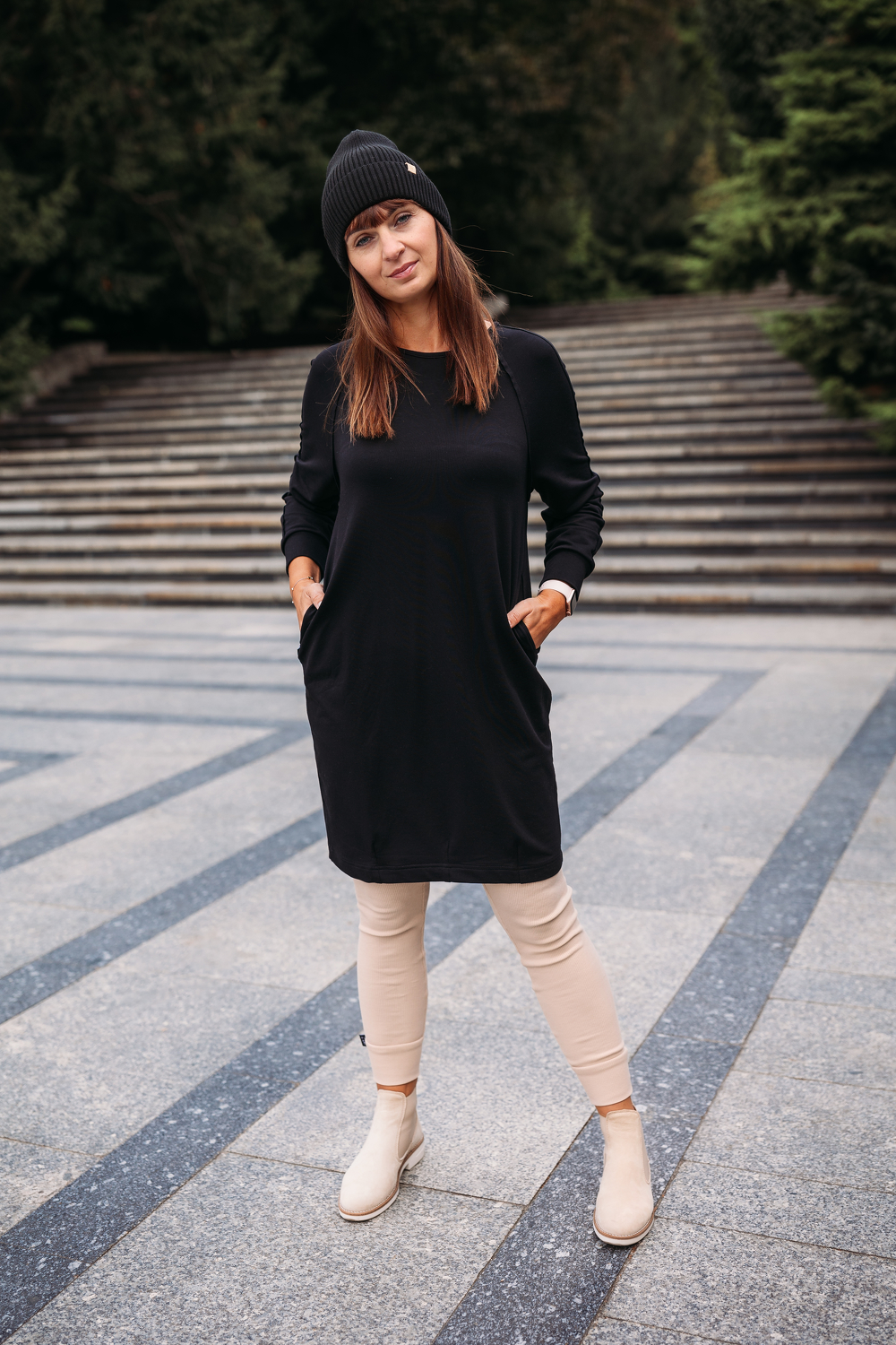 157-21 SPOTTED DRESS WOMEN / BLACK