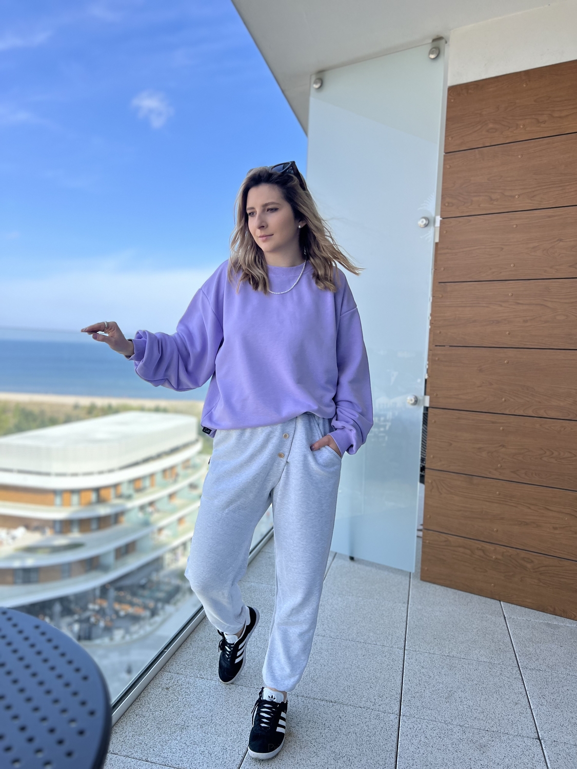 0138-24 SWEATSHIRT LILA 