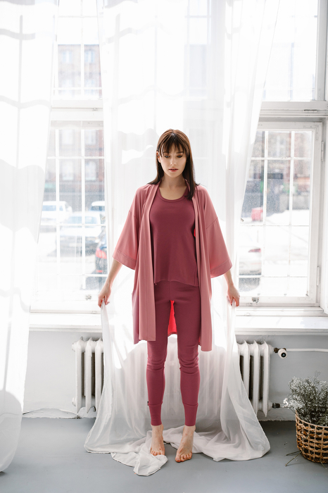 0133-22  LEGGINGS WOMAN / RED-VIOLET