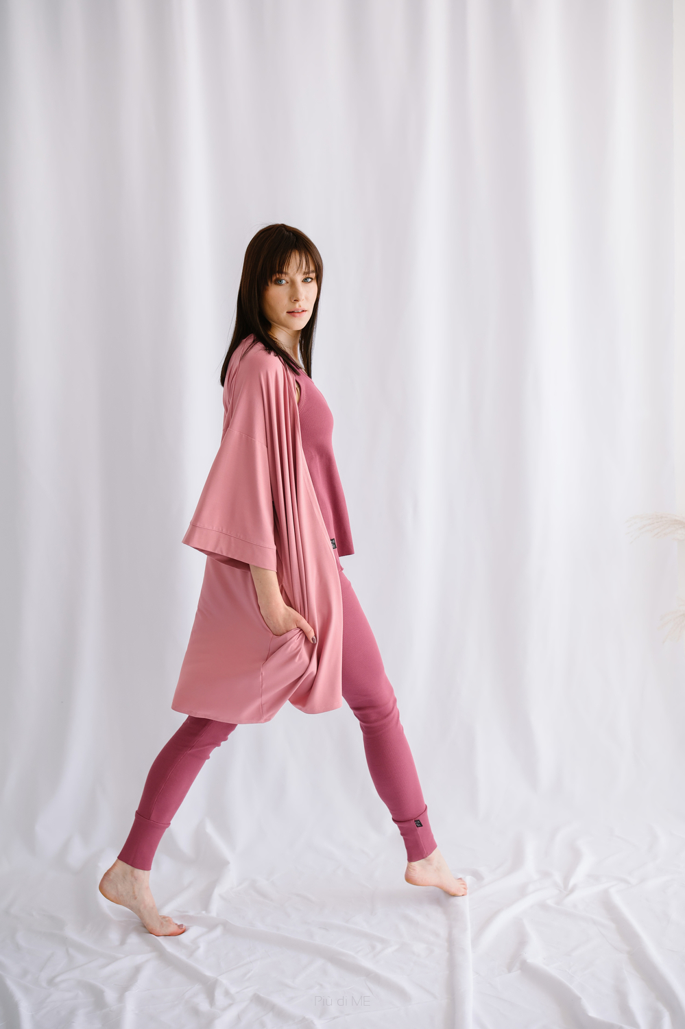 0148-22 KIMONO WOMAN / POWDER PINK
