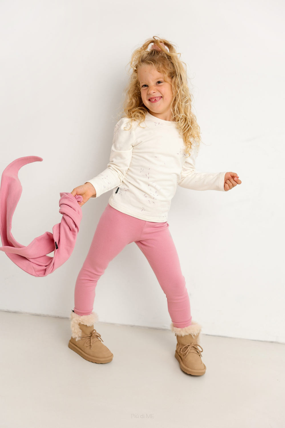 272-25 INFINITI SCARF / ROSE