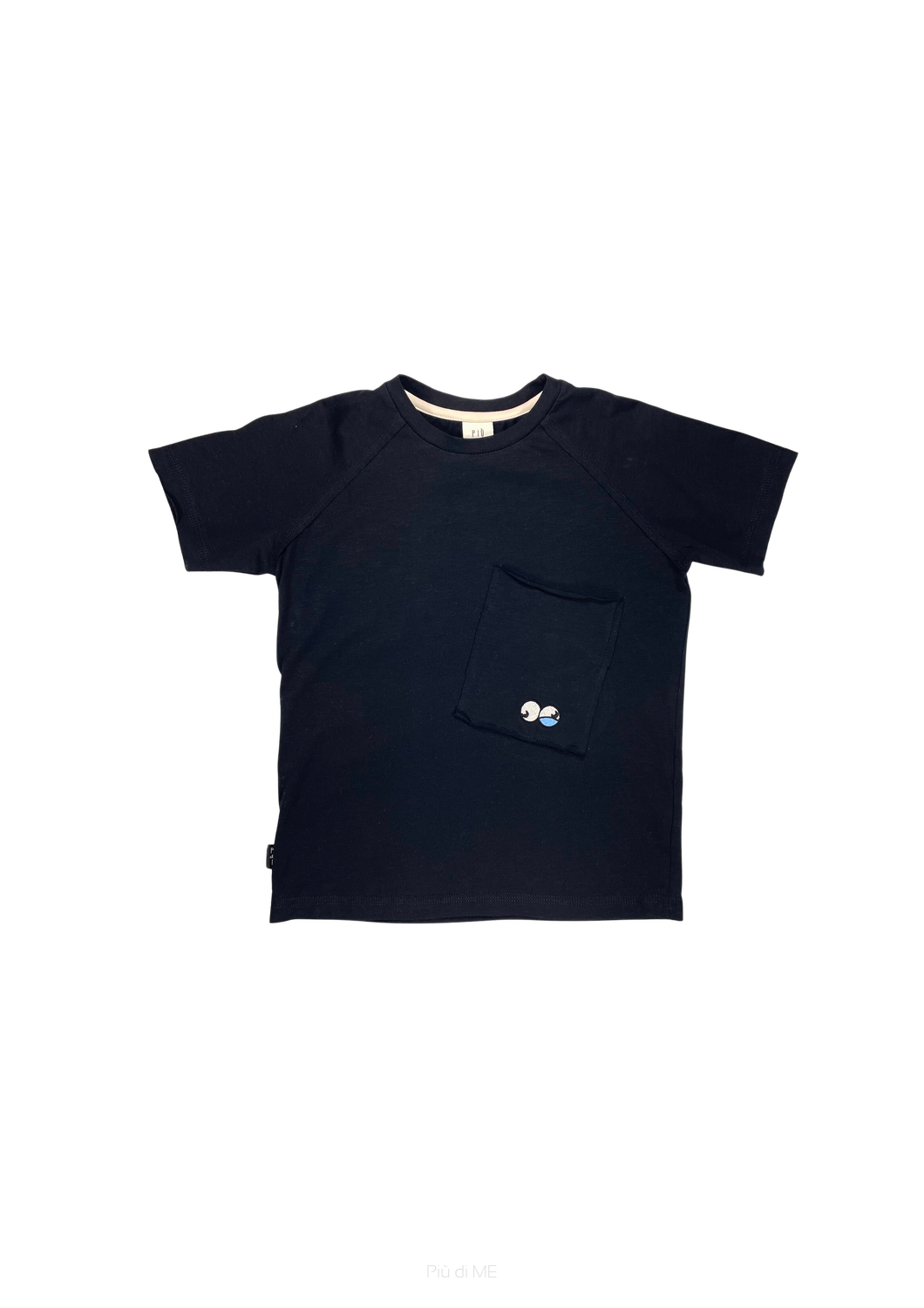 063-24 T-SHIRT POCKET WH EYES /BLACK